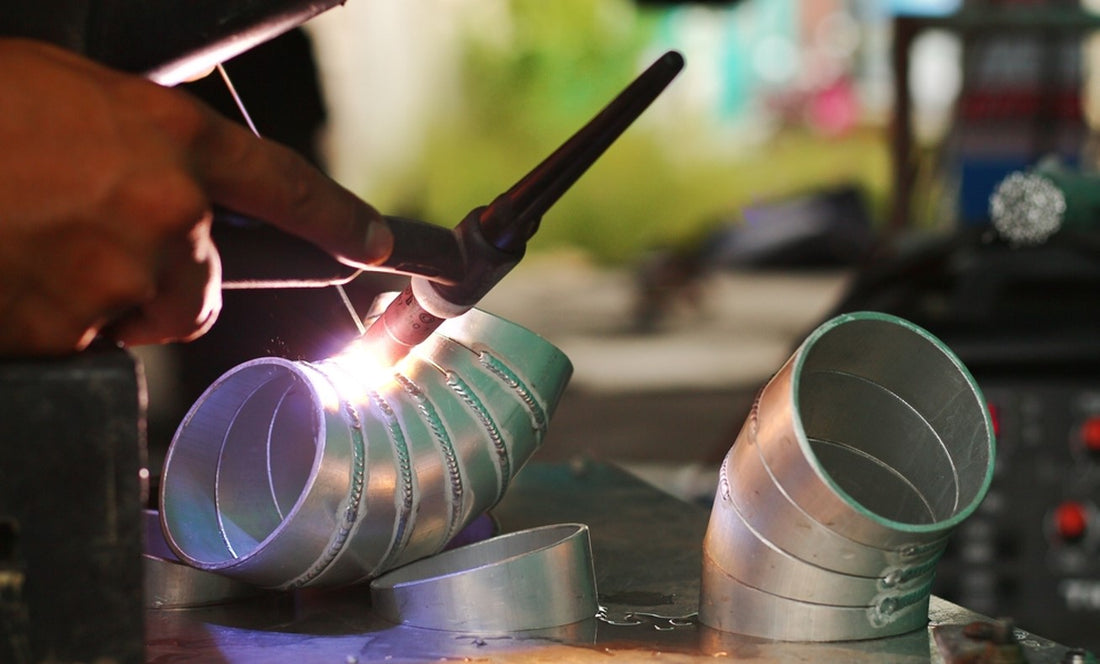 What Gas to Use for Aluminum Welding and Other Tips